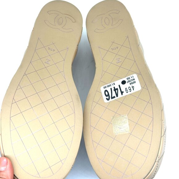 CHANEL 24P Quilted Leather Open Toe Wedge Heel Mule Slide Platform Sandal - Picture 13 of 14